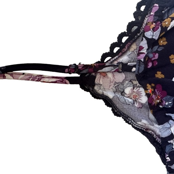 Maurices spaghetti strap floral blouse spring summer tank top - Picture 8 of 10